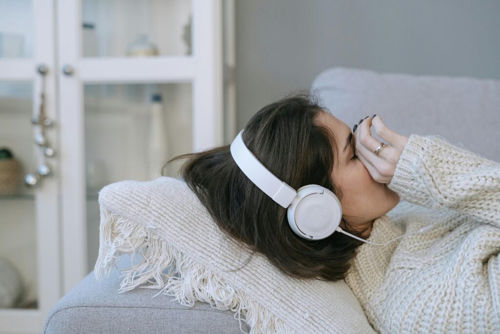 Sleep headphones are essential wellness gadgets for better sleep.
